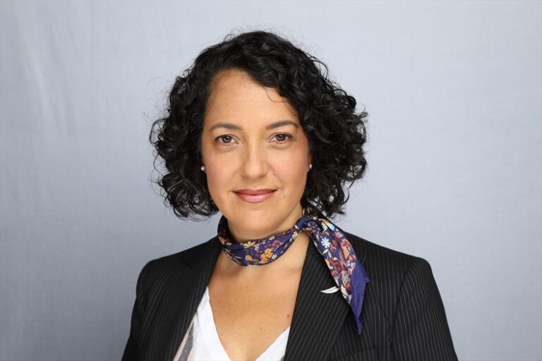 Periodista mexicana Luisa Ortiz Pérez, cofundadora de Vita-Activa.org.