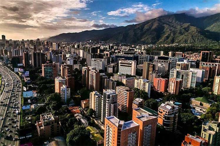 Caracas, una ciudad sexy y violenta a la vez, desde los ojos de los millennials